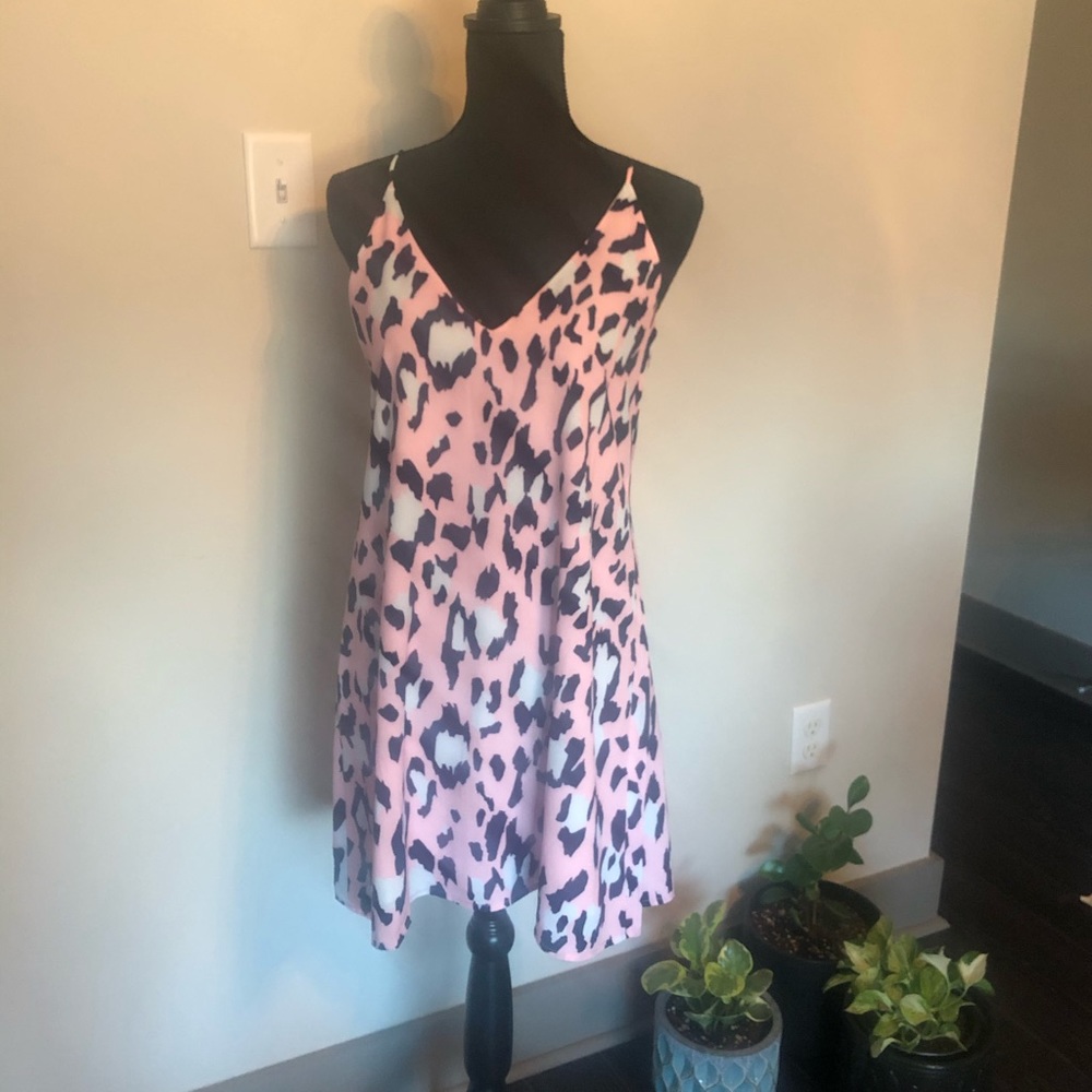 Francesca’s boutique leopard pink dress small